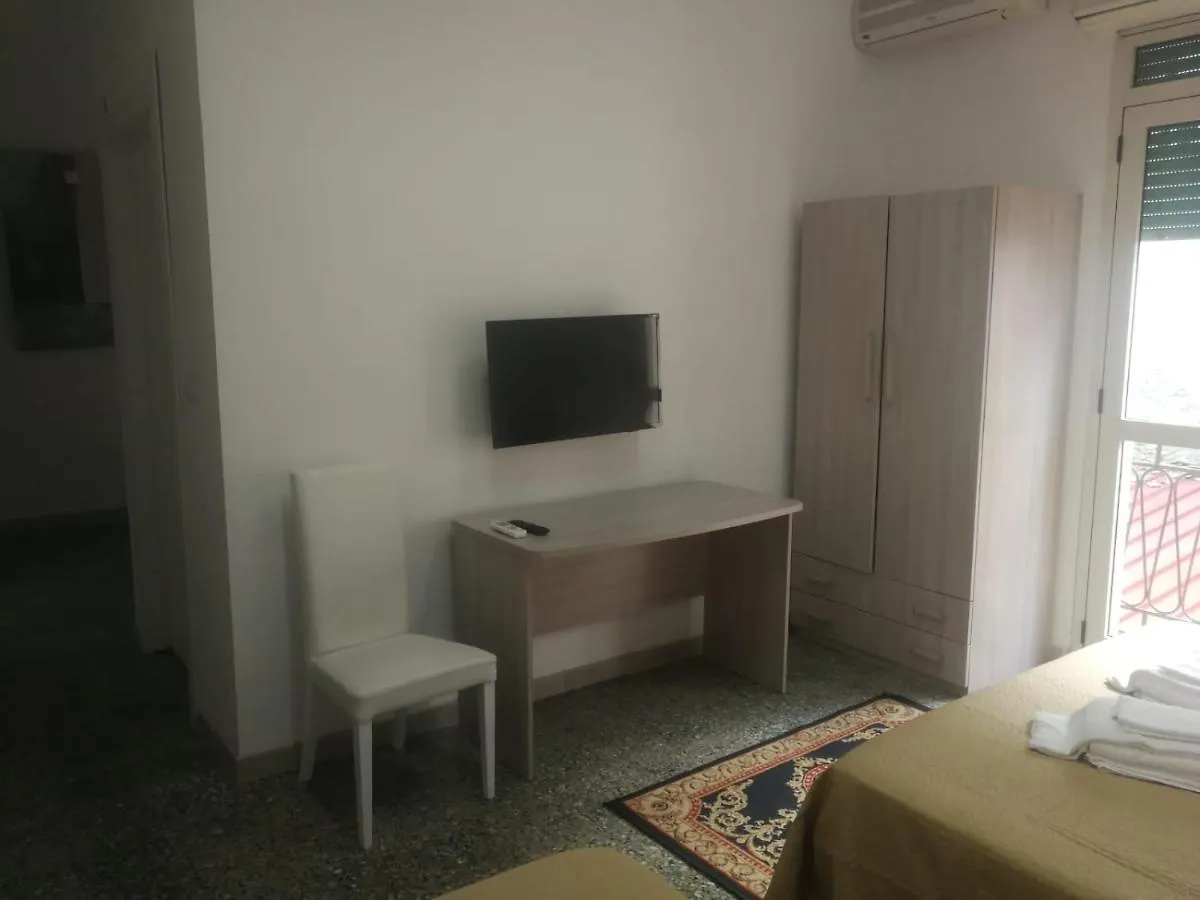 Magna Grecia B&B Reggio Calabria 0*,  Italy